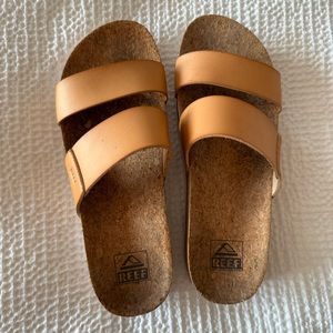 REEF - Cushion Vista HI Sandals